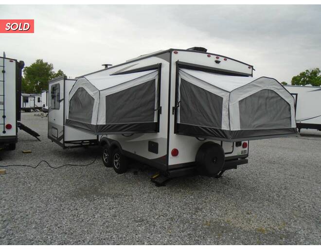 2023 Rockwood Roo Expandable 233S Travel Trailer at Arrowhead Camper Sales, Inc. STOCK# N88210 Photo 14