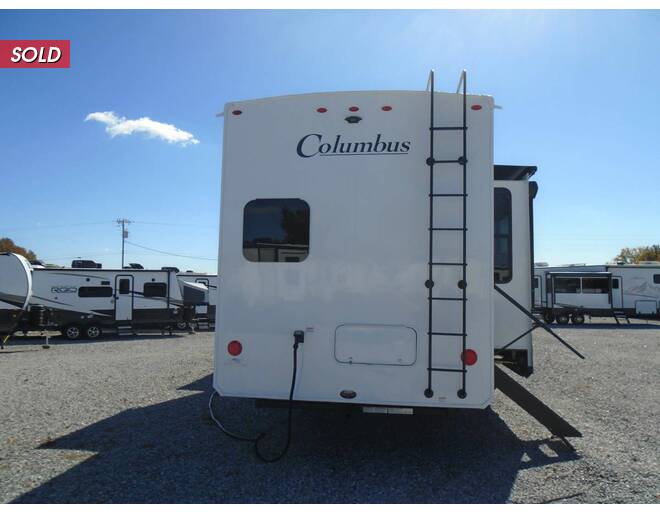 2024 Palomino Columbus 384RK Fifth Wheel at Arrowhead Camper Sales, Inc. STOCK# N14465 Photo 10