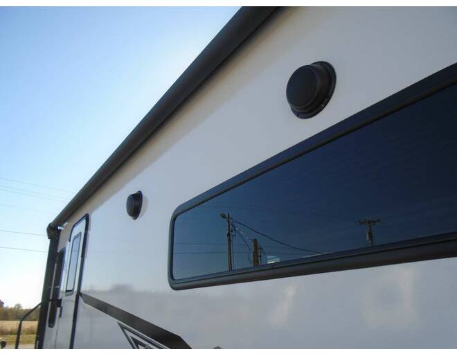 2024 East to West Alta 2850KRL Travel Trailer at Arrowhead Camper Sales, Inc. STOCK# N09522 Photo 7
