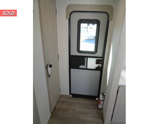 2022 East to West Alta 2600KRB Travel Trailer at Arrowhead Camper Sales, Inc. STOCK# N06087 Photo 26