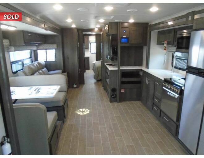 2022 Georgetown 5 Series GT5 Ford 34H5 Class A at Arrowhead Camper Sales, Inc. STOCK# N13360 Photo 12