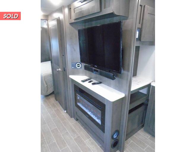 2022 Georgetown 5 Series GT5 Ford 34H5 Class A at Arrowhead Camper Sales, Inc. STOCK# N13360 Photo 21