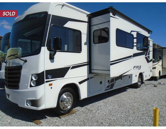 2023 FR3 Ford F-53 Crossover 30DS Class A at Arrowhead Camper Sales, Inc. STOCK# N11610 Photo 14