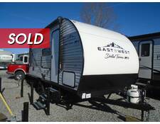 2023 East to West Della Terra LE 175BHLE Travel Trailer at Arrowhead Camper Sales, Inc. STOCK# N12678