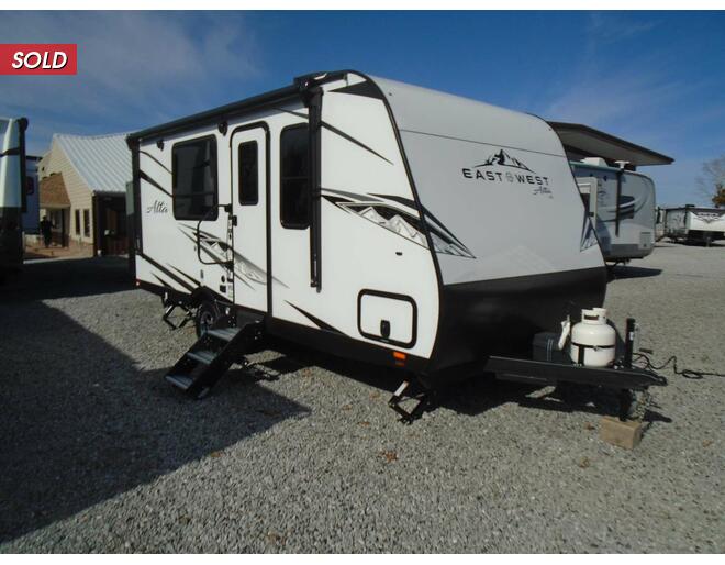 2023 East to West Alta LE 1600MRB Travel Trailer at Arrowhead Camper Sales, Inc. STOCK# N08603 Photo 2