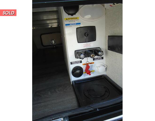 2023 East to West Alta LE 1600MRB Travel Trailer at Arrowhead Camper Sales, Inc. STOCK# N08603 Photo 13