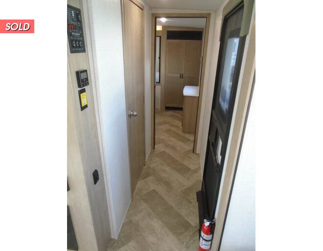 2023 Palomino SolAire Ultra Lite 306RKTS Travel Trailer at Arrowhead Camper Sales, Inc. STOCK# N59462 Photo 27