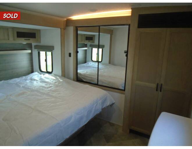 2023 Palomino SolAire Ultra Lite 306RKTS Travel Trailer at Arrowhead Camper Sales, Inc. STOCK# N59462 Photo 32