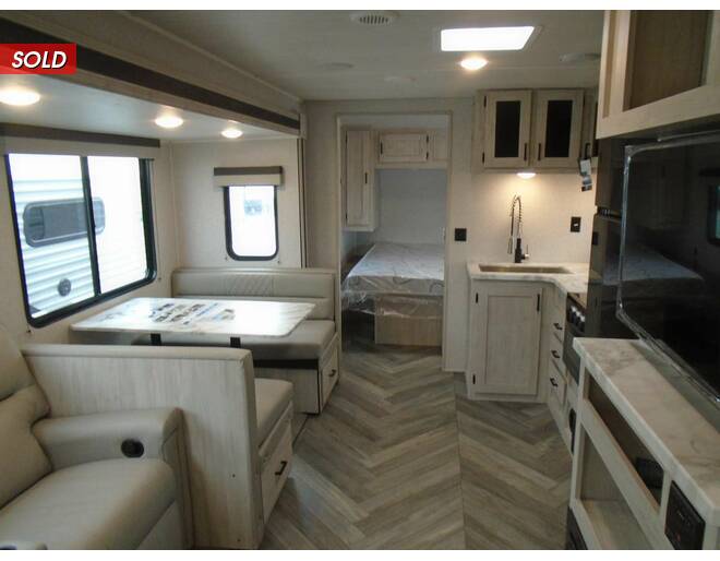 2023 East to West Della Terra 261RB Travel Trailer at Arrowhead Camper Sales, Inc. STOCK# N12909 Photo 11