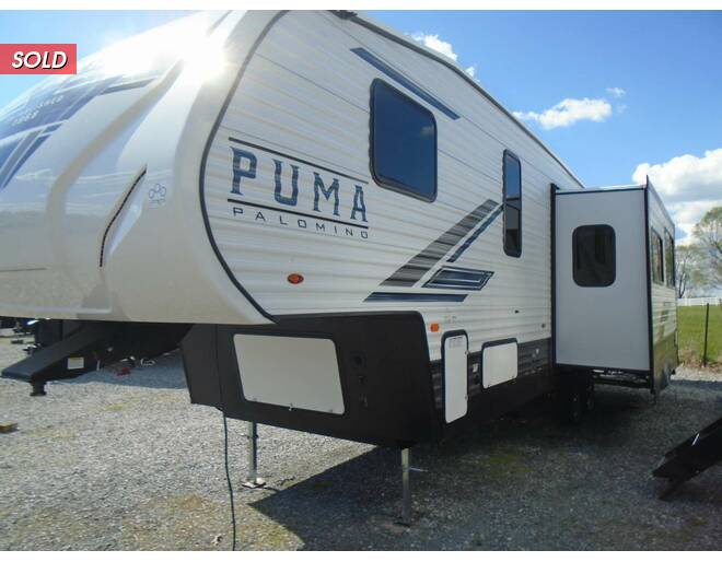 2023 Palomino Puma 299BHS Fifth Wheel at Arrowhead Camper Sales, Inc. STOCK# N99680 Photo 15