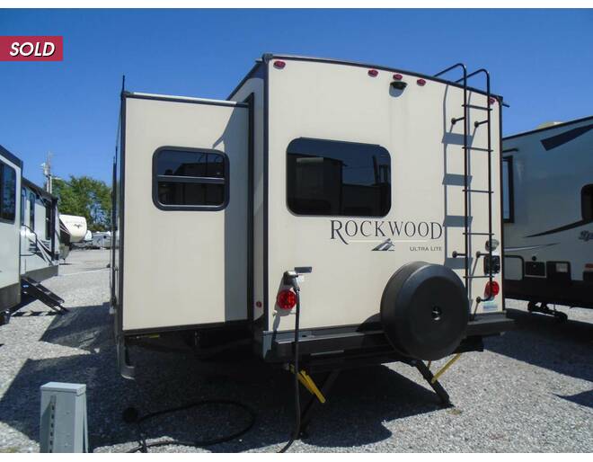 2021 Rockwood Ultra Lite 2608BS Travel Trailer at Arrowhead Camper Sales, Inc. STOCK# U77703 Photo 10