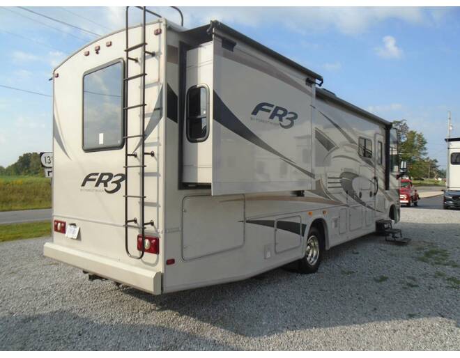 2017 FR3 Ford Crossover 30DS Class A at Arrowhead Camper Sales, Inc. STOCK# U02425 Photo 8