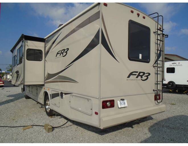 2017 FR3 Ford Crossover 30DS Class A at Arrowhead Camper Sales, Inc. STOCK# U02425 Photo 10