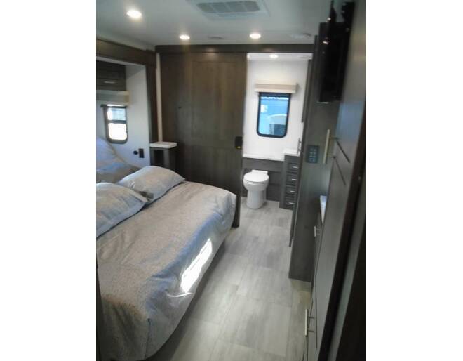 2024 Georgetown 5 Series GT5 Ford 36F5 Class A at Arrowhead Camper Sales, Inc. STOCK# N10331 Photo 34