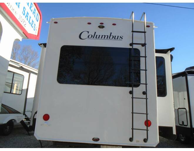 2024 Palomino Columbus 380RL Fifth Wheel at Arrowhead Camper Sales, Inc. STOCK# N14499 Photo 11