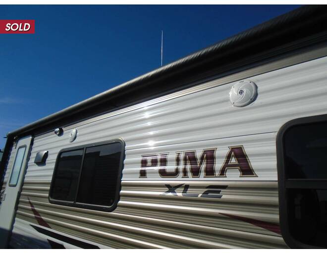 2019 Palomino Puma XLE Lite 21FBC Travel Trailer at Arrowhead Camper Sales, Inc. STOCK# 03514 Photo 6