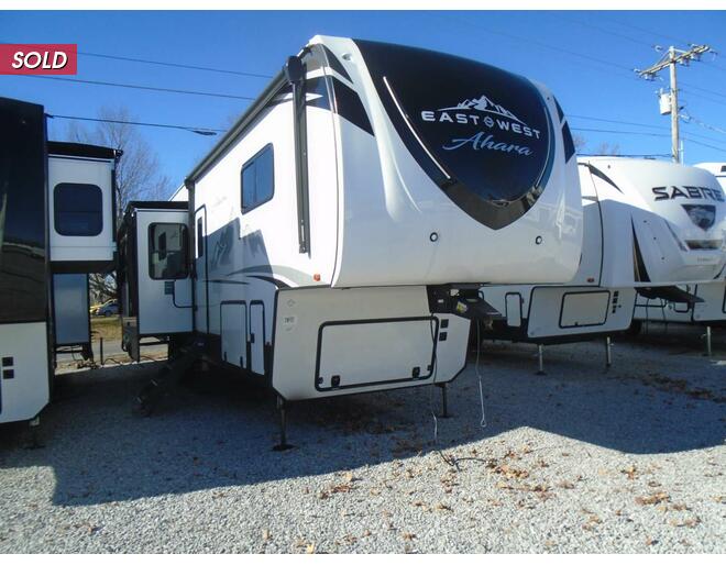 2024 East to West Ahara 390DS Fifth Wheel at Arrowhead Camper Sales, Inc. STOCK# N00698 Photo 2