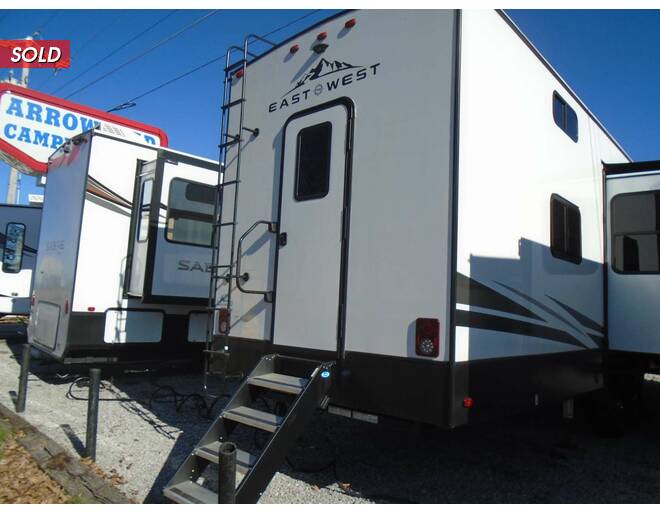 2024 East to West Ahara 390DS Fifth Wheel at Arrowhead Camper Sales, Inc. STOCK# N00698 Photo 10