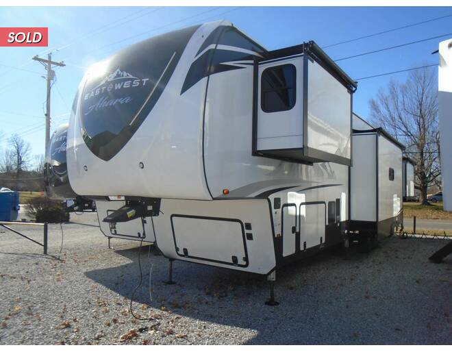 2024 East to West Ahara 390DS Fifth Wheel at Arrowhead Camper Sales, Inc. STOCK# N00698 Photo 13