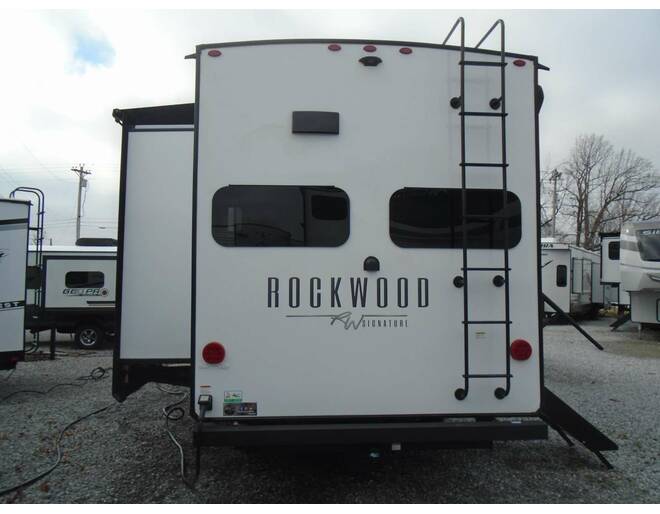 2024 Rockwood Signature 282RD Fifth Wheel at Arrowhead Camper Sales, Inc. STOCK# N06150 Photo 11