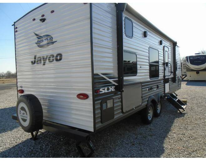 2022 Jayco Jay Flight SLX 8 264BH Travel Trailer at Arrowhead Camper Sales, Inc. STOCK# V0761 Photo 9