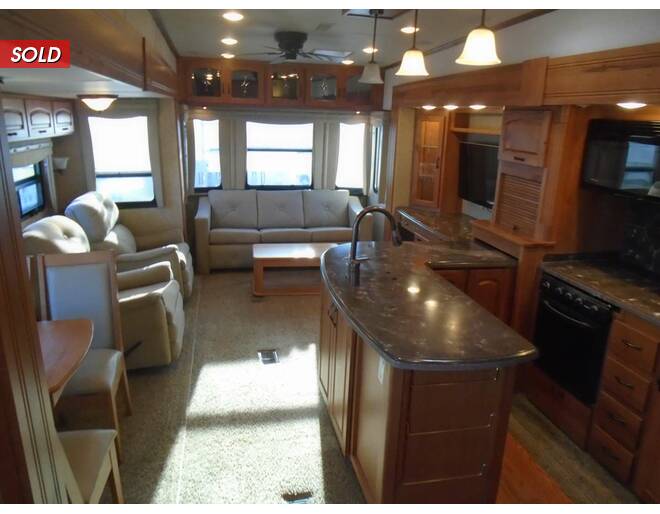 2012 Peterson Excel Limited 36GKE Fifth Wheel at Arrowhead Camper Sales, Inc. STOCK# UU90083 Photo 12