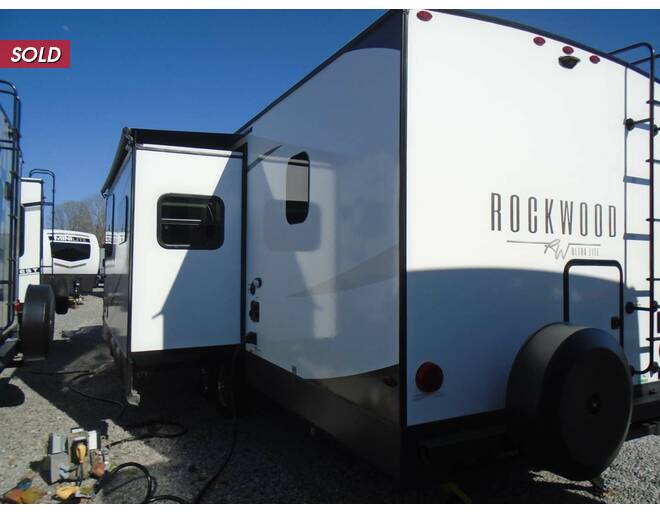 2024 Rockwood Ultra Lite 2706WS Travel Trailer at Arrowhead Camper Sales, Inc. STOCK# N92167 Photo 13