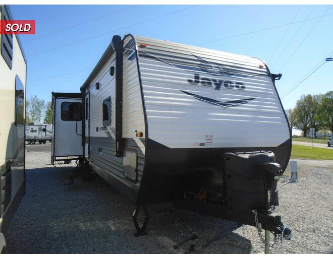2022 Jayco Jay Flight 34RSBS Travel Trailer at Arrowhead Camper Sales, Inc. STOCK# U20907 Exterior Photo